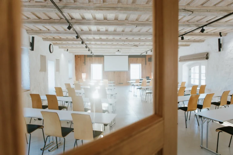 Nurmuiza-Seminaru-telpa-8